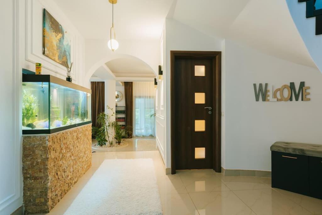 Therme - Corbeanca By The Lake Luxury Villa Esterno foto