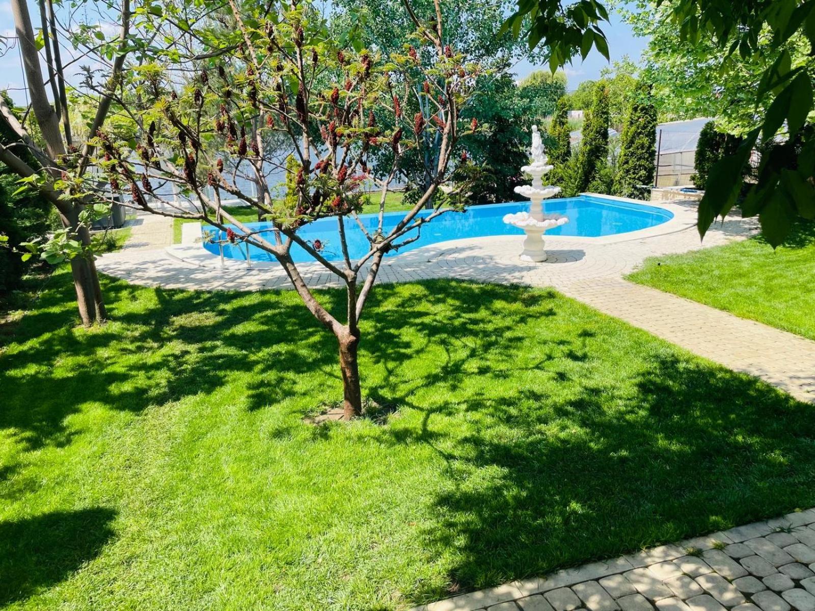 Therme - Corbeanca By The Lake Luxury Villa Esterno foto